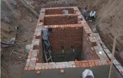 回農(nóng)村建房，化糞池應(yīng)該怎么建？做化糞池需要